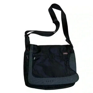 Tumi Tech bag 5112D padded laptop expandable bag unisex travel by messenger bag